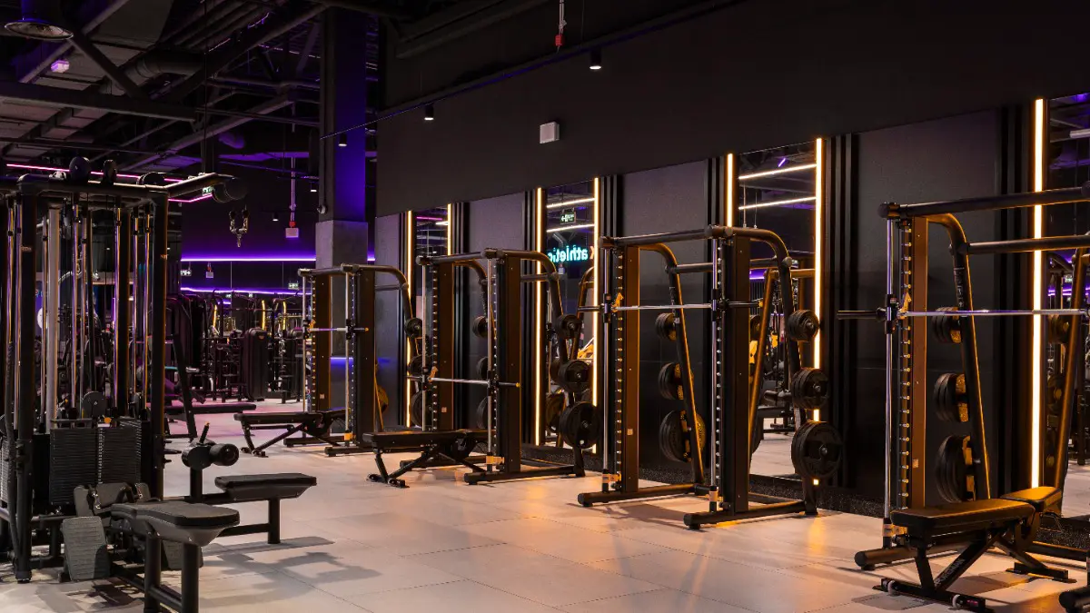 Анатолий Гарбузов: В бизнес-центре, возведенном на юго-западе столицы по городской программе, откроется фитнес-клуб