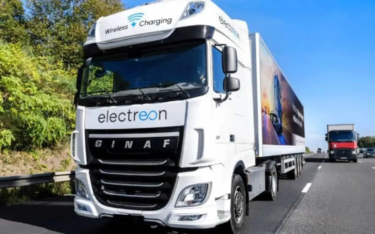 Electreon, VINCI Autoroutes и Университет Гюстава Эйфеля представляют инновационную дорогу с динамической зарядкой-0