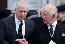 karl  i bukingemskij dvorecz princz endryu i epshtejn v novoj ere-ekaterinburgu-ru-0