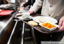 Максим Пратусевич оценил инициативу Госдумы и Минпросвещения о питании учителей maksim pratusevich oczenil inicziativu gosdumy i minprosveshheniya o pitanii uchitelej-ekaterinburgu-ru-0