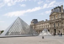 rassledovanie pohishhennyh sokrovishh napoleona iz luvra prodolzhaetsya-ekaterinburgu-ru-0