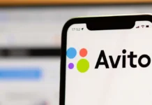 Юрий Жданов и Екатерина Буркова делятся мнением о украшениях Марии Амалии из Лувра yurij zhdanov i ekaterina burkova delyatsya mneniem o ukrasheniyah marii amalii iz luvra-ekaterinburgu-ru-0