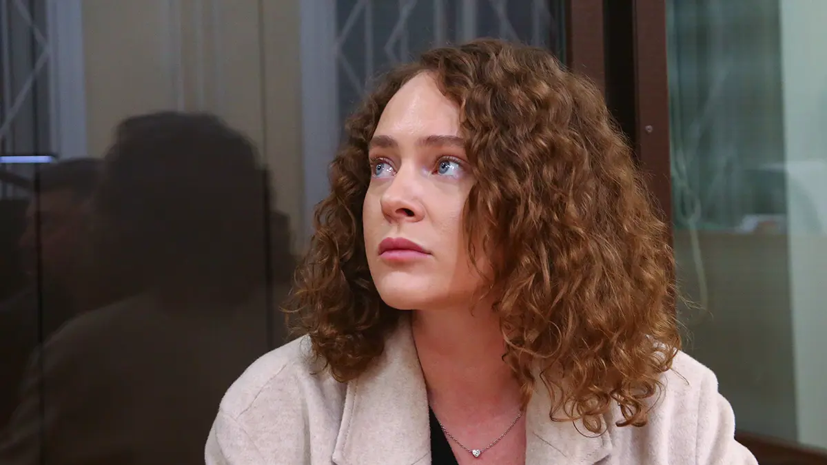 Поддержать Аглаю Тарасову в суде пришли артисты Ярмольник, Снигирь и Цыганов