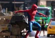 denni sigren uvekovechivaet pamyat pervogo chelovekapauka iz elektricheskoj kompanii-ekaterinburgu-ru-0