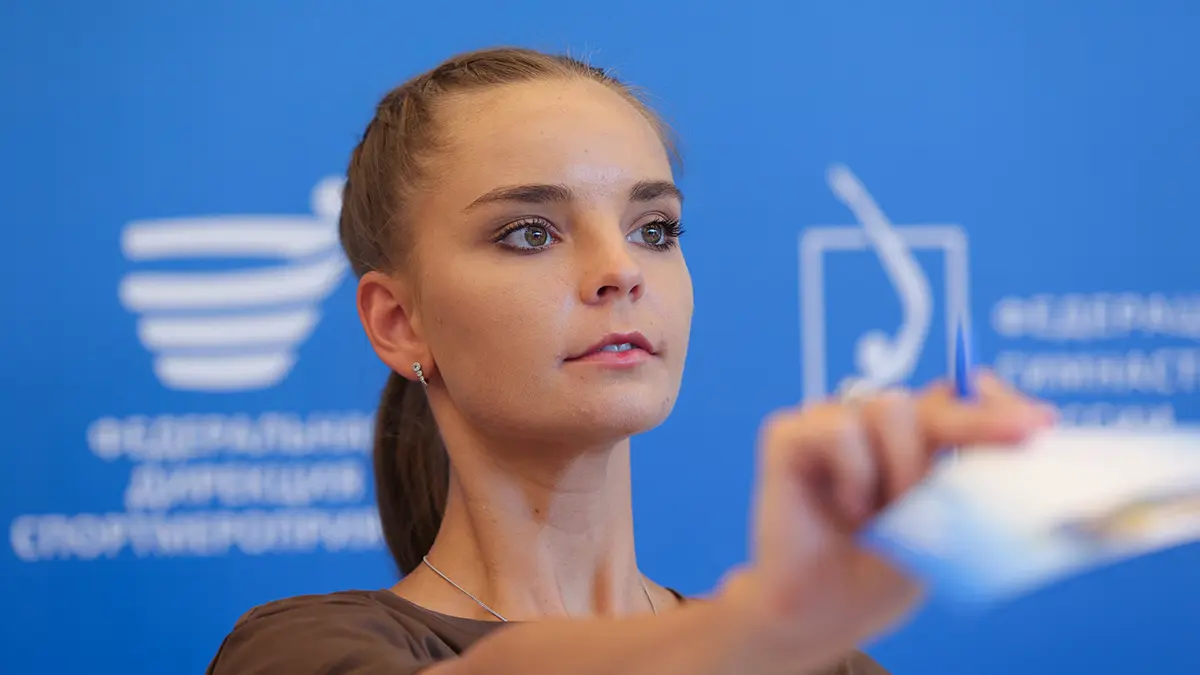 «Не была у нее в любимчиках»: Дина Аверина рассказала о работе с Винер