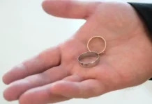 Джиган и Оксана Самойлова на позитивной волне amid статистики разводов в России dzhigan i oksana samojlova na pozitivnoj volne statistiki razvodov v rossii-ekaterinburgu-ru-0