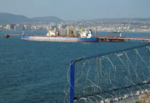 Экспорт нефти из порта Новороссийска возобновили после атаки ВСУ eksport nefti iz porta novorossijska vozobnovili posle ataki vsu-ekaterinburgu-ru-0