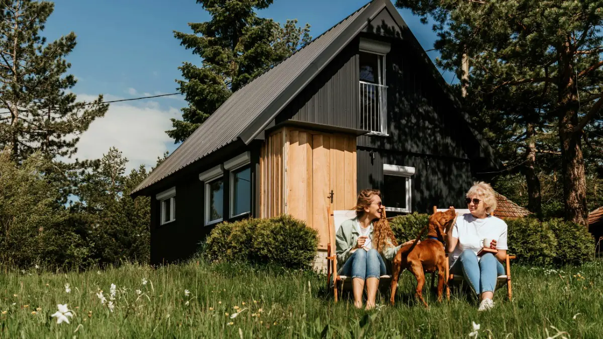 Для россиян, мечтающих приобрести собственный загородный дом, правительство России в скором времени предложит ряд мер, которые смогут облегчить покупку желаемой недвижимости