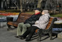 Игорь Балынин и Наталья Проданова разъяснили новшества для пенсионеров России igor balynin i natalya prodanova razyasnili novshestva dlya pensionerov rossii-ekaterinburgu-ru-0