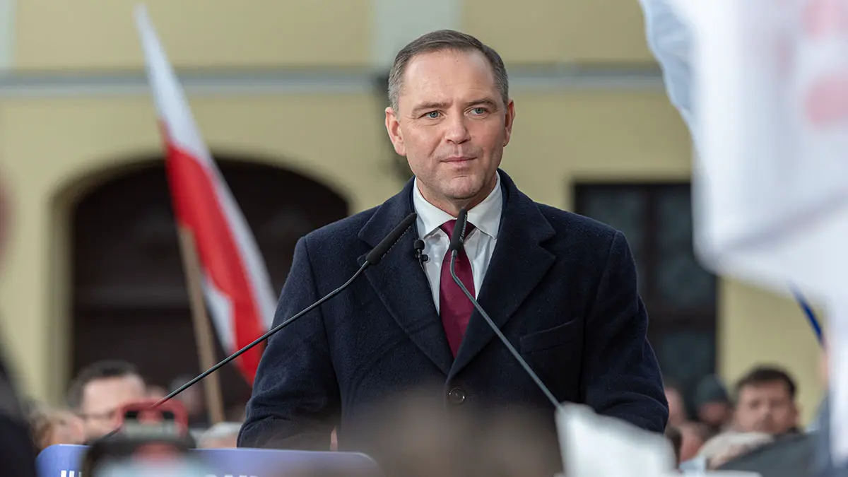 МИД Польши обвинил президента Навроцкого в подготовке к выходу из ЕС