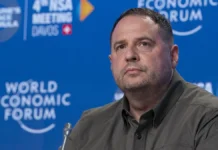 petr poroshenko i andrej ermak vstretilis s zaluzhnym v londone na fone krizisa-ekaterinburgu-ru-0