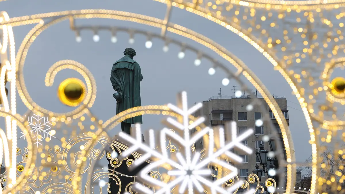 Предстоящие новогодние каникулы в РФ станут самыми длинными за 12 лет