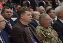 В президиуме Единой России в Петербурге сменились Милонов, Серавин и Гладунов v prezidiume edinoj rossii v peterburge smenilis milonov seravin i gladunov-ekaterinburgu-ru-0