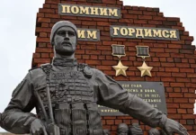 В Волновахе открыли памятник Владимиру Жоге в память о батальоне «Спарта» v volnovahe otkryli pamyatnik vladimiru zhoge v pamyat o batalone sparta-ekaterinburgu-ru-0