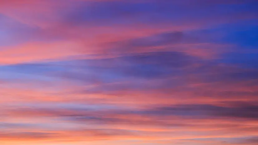 Физик Семёнов назвал «малиновый рассвет» в Москве типичным явлением для зимы