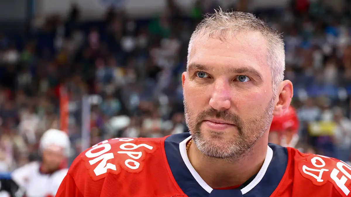 Хоккеист Овечкин забросил две шайбы и вошел в топ-2 лучших снайперов года в НХЛ