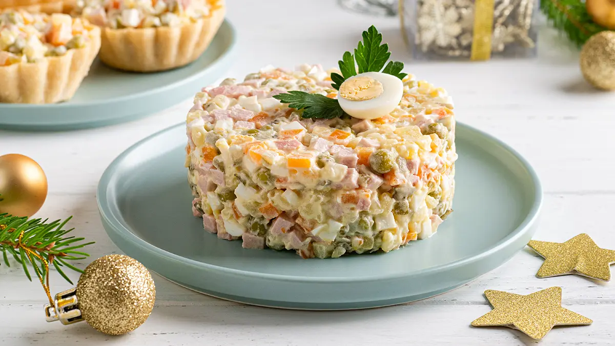 Врач Врублевский раскрыл, сколько жира можно набрать за новогодние праздники