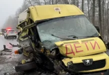 deti iz bryanskoj oblasti izbezhali seryoznyh travm v dtp s -ekaterinburgu-ru-0