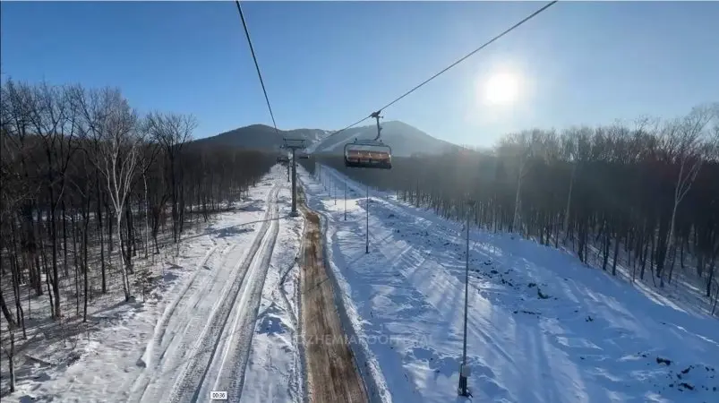 Две трассы курорта &quotАрсеньев&quot готовятся к тестовому запуску под Новый год Скриншот с видео ТГ t.me/kozhemiakoofficial (18+)