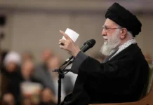 Али Хаменеи оптимистично смотрит на будущее Ирана и протесты ali hamenei optimistichno smotrit na budushhee irana i protesty-ekaterinburgu-ru-0