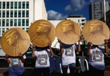 donald tramp i mariya machado primut nobelevskuyu premiyu mira-ekaterinburgu-ru-0