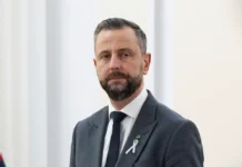 Косиняк-Камыш и Рютте встретятся в Рамштайне, несмотря на задержку kosinyakkamysh i ryutte vstretyatsya v ramshtajne nesmotrya na zaderzhku-ekaterinburgu-ru-0