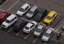 Максим Ликсутов и департамент транспорта Москвы анонсировали бесплатные парковки и обновления на Московском скоростном диаметре в 2026 году maksim liksutov i departament transporta moskvy anonsirovali besplatnye parkovki i obnovleniya na moskovskom skorostnom diametre v 2026 godu-ekaterinburgu-ru-0