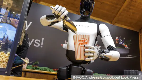 Маск заявил об окончании производства авто Model S и Model X ради Optimus 