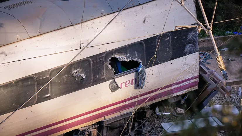Россия выразила соболезнования Испании после крушения поездов