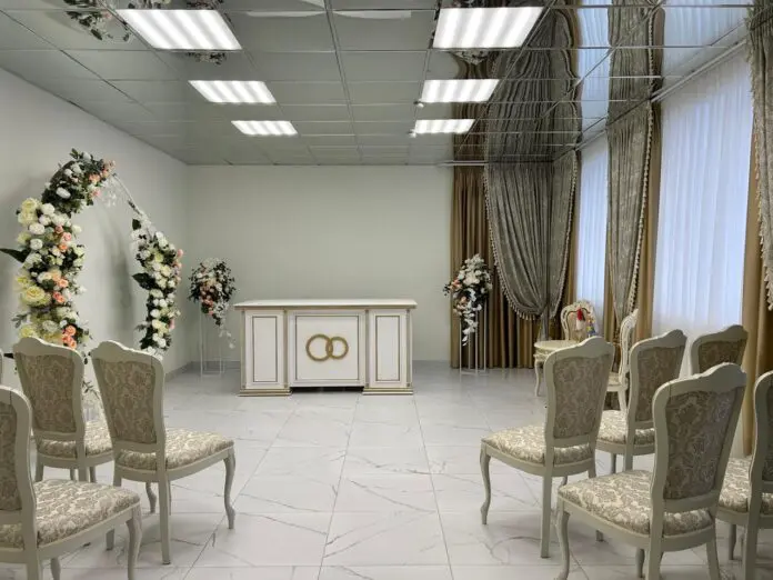 Наталья Храмова сообщает об обновлении ЗАГСов Свердловской области-0