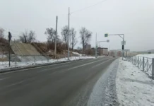 Открытие новой дороги в Большом Камне осуществлено по проекту АО "СПЕЦСУ" otkrytie novoj dorogi v bolshom kamne osushhestvleno po proektu ao speczsu-ekaterinburgu-ru-0