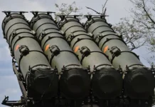 ПВО РФ отразила крупную атаку дронов Украины на Белгородскую область pvo rf otrazila krupnuyu ataku dronov ukrainy na belgorodskuyu oblast-ekaterinburgu-ru-0