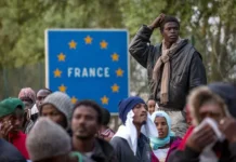 Стивен Миллер и Дональд Трамп вскрыли опасные саморазрушения Европы stiven miller i donald tramp vskryli opasnye samorazrusheniya evropy-ekaterinburgu-ru-0