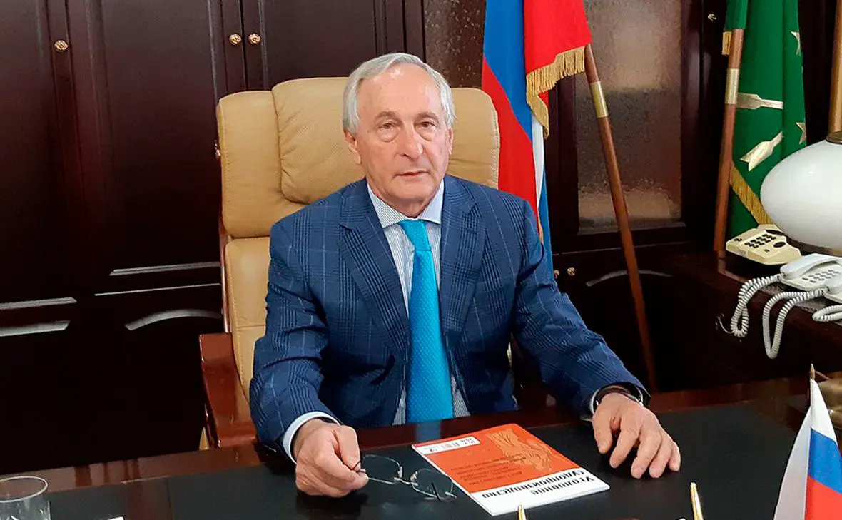 Аслан Трахов (ALDOR46 / Wikipedia)