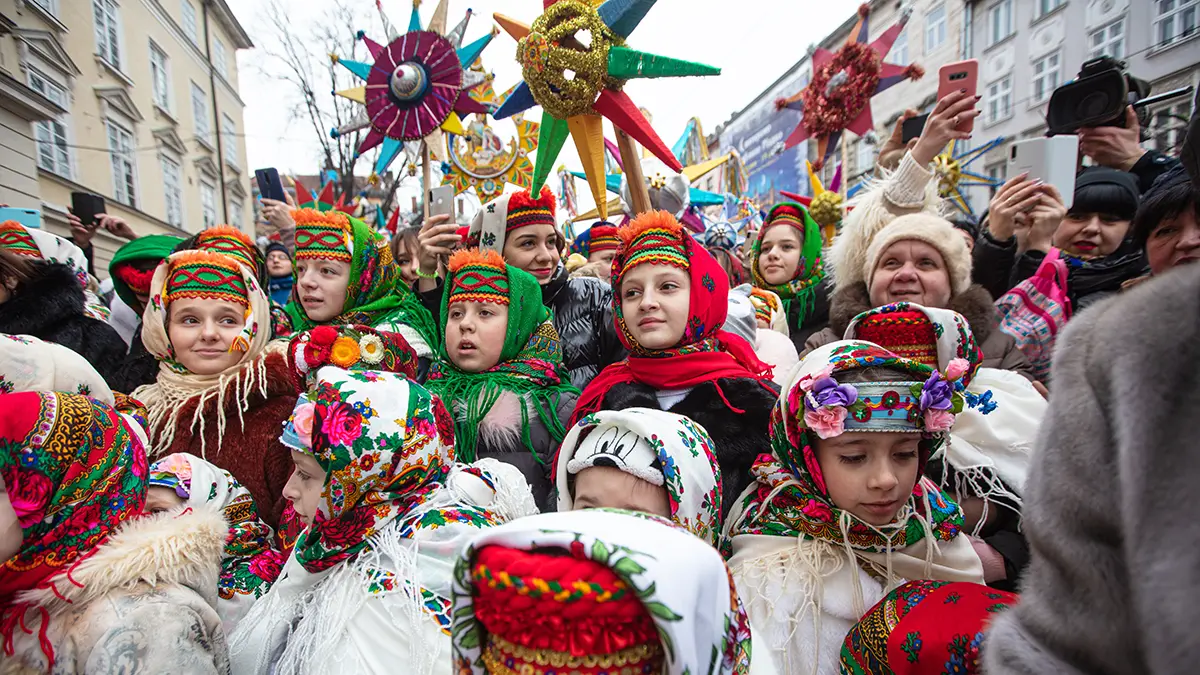 Можно ли православным колядовать в Рождественский сочельник