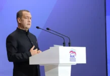 Дмитрий Медведев поддержал подход военного топ-менеджмента dmitrij medvedev podderzhal podhod voennogo topmenedzhmenta-ekaterinburgu-ru-0