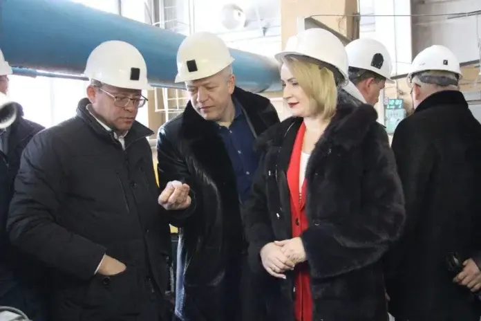 Совет глав на Малышевском месторождении погрузится в мир изумрудов-0