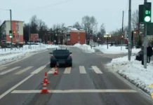 В Подольске девочка спасена после ЧП с участием Opel v podolske devochka spasena posle chp s uchastiem -ekaterinburgu-ru-0