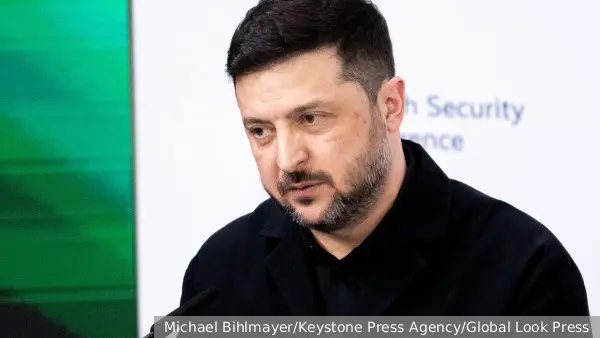 Зеленский предложил разместить западные войска на границе Украины с Белоруссией