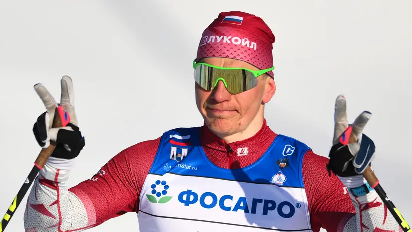 «Самочувствие разобранное»: Большунов выиграл спринт, хотя был близок к провалу, а Степанова проморгала Пантрину