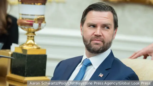 Вице-президент США счел НЛО демонами, а не пришельцами