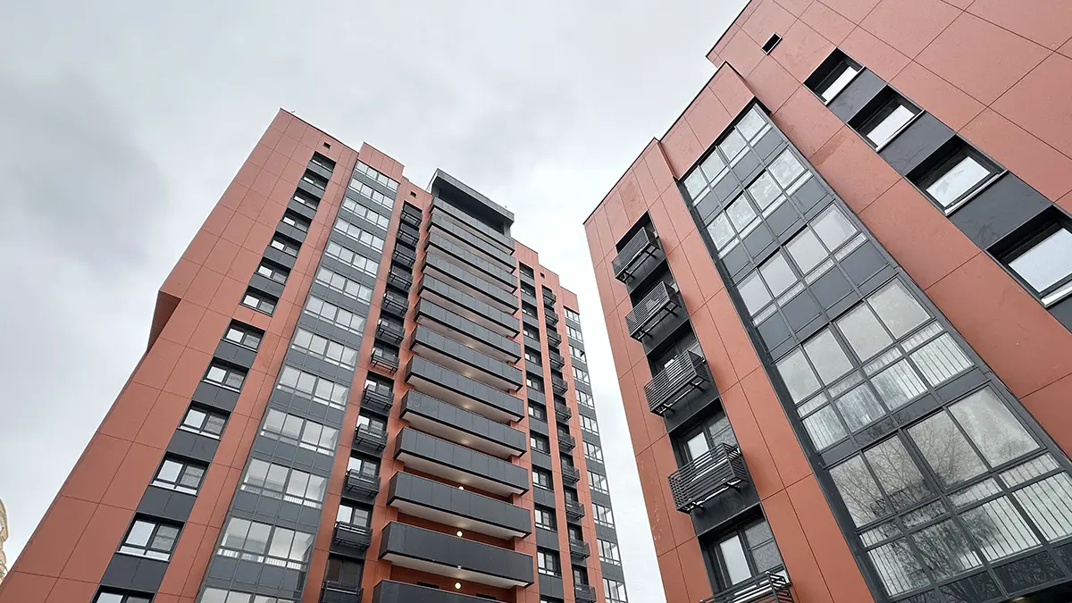 Владимир Ефимов: Все жители 100 домов на севере столицы оформили договоры на жилье по программе реновации