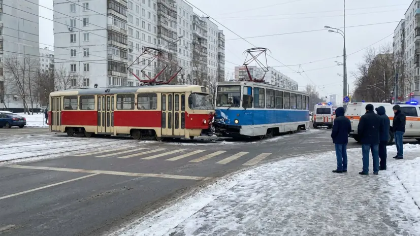 На северо-западе Москвы столкнулись два трамвая