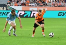 Василий Березуцкий удерживает Урал в топе лиги несмотря на сложности vasilij berezuczkij uderzhivaet ural v tope ligi nesmotrya na slozhnosti-ekaterinburgu-ru-0