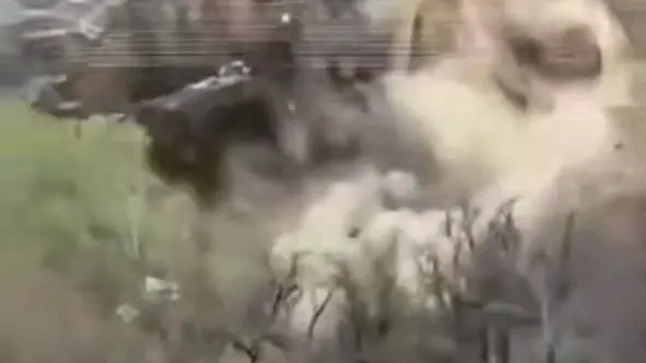 Baza: Километровый оползень сошел в реку в Дагестане, есть угроза затопления