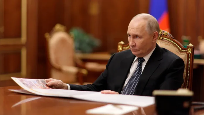 putin podderzhal rassrochku po dolgam regionov na fs-ekaterinburgu-ru-0
