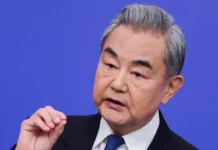 sergej lavrov i van i obsudili ukreplenie dialoga rossii i kitaya v oon-ekaterinburgu-ru-0