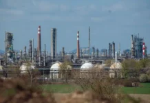 slovakiya vozobnovlyaet postavki nefti po druzhbe 23 aprelya-ekaterinburgu-ru-0