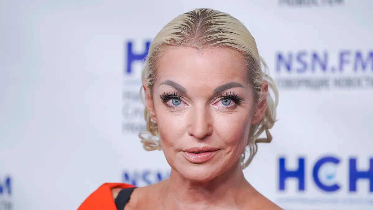 «Дает мудрые советы»: Волочкова рассказала, что продолжает общаться с Пугачевой