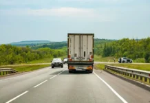 Автостат: российский авторынок ищет новые перспективы avtostat rossijskij avtorynok ishhet novye perspektivy-ekaterinburgu-ru-0